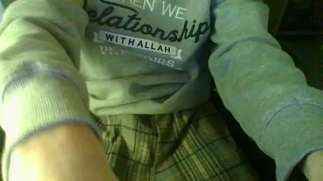 FranciCazzone online show from February 7, 2025, 6:13 pm