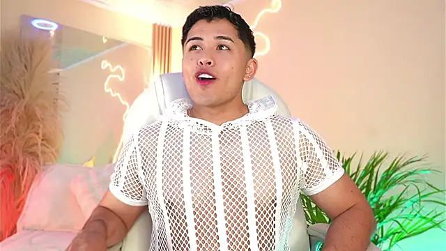 MatiasKorn online show from April 8, 2026, 3:52 am