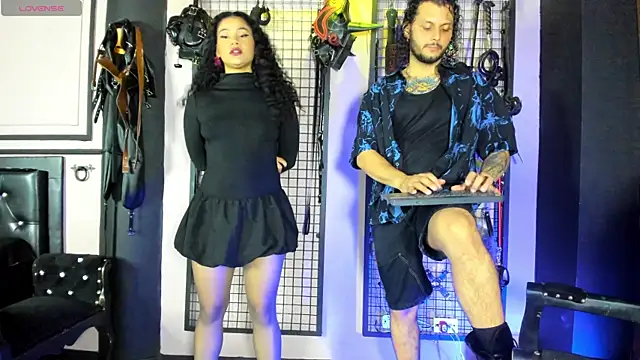 Twisted Fantasy online show from October 31, 2025, 3:03 am