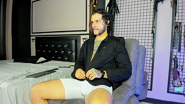 Twisted Fantasy online show from March 17, 2025, 1:29 pm