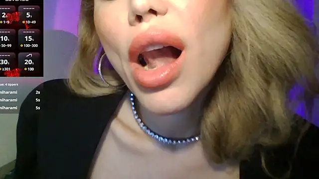 Radmila Queen  online show from January 16, 2025, 4:39 pm