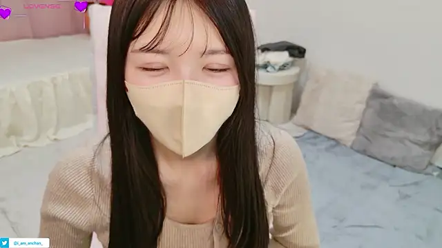 Snapshot of anchan_ chatting on May 20, 2026, 1:30 pm anchan online show from May 20, 2026, 1:30 pm