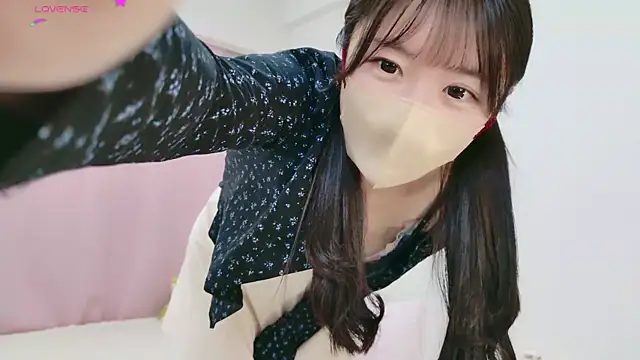 anchan  online show from February 22, 2026, 2:08 pm