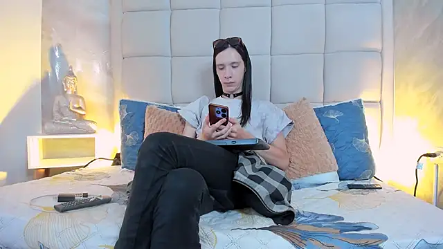 Hecatee 77 online show from October 14, 2025, 8:09 pm