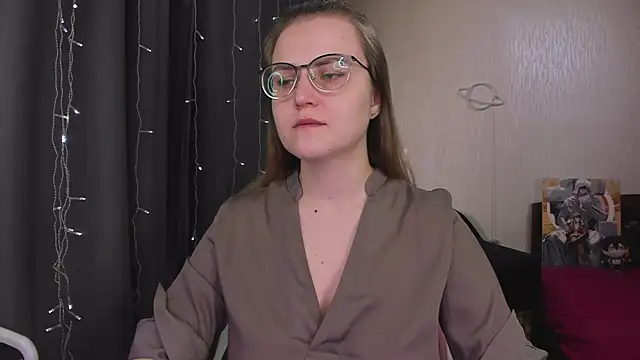 MissBrightShine online show from February 12, 2026, 10:37 am