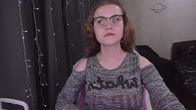 MissBrightShine online show from March 12, 2025, 3:29 pm