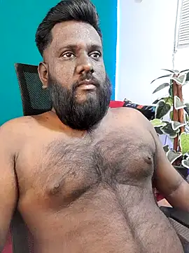 Rayansmith  online show from April 8, 2026, 9:55 am