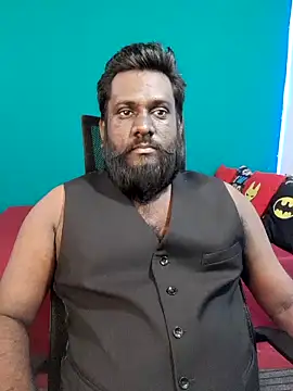 Rayansmith  online show from April 5, 2026, 8:26 pm