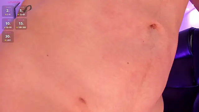 LisaMonroe  online show from March 7, 2025, 11:49 pm