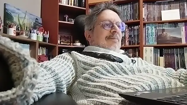 Mandra is a whore online show from January 15, 2026, 3:48 pm