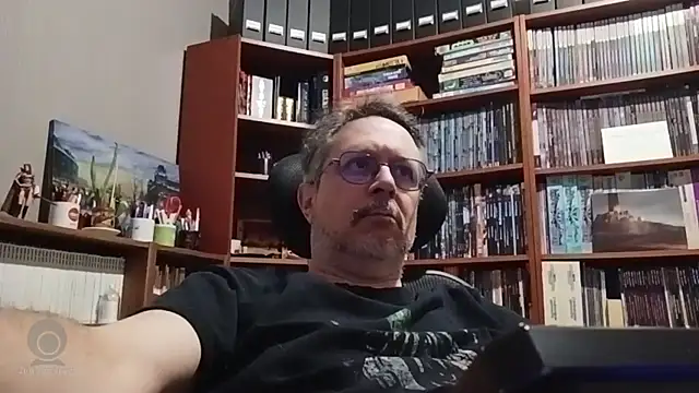 Mandra is a whore online show from January 5, 2026, 5:27 pm