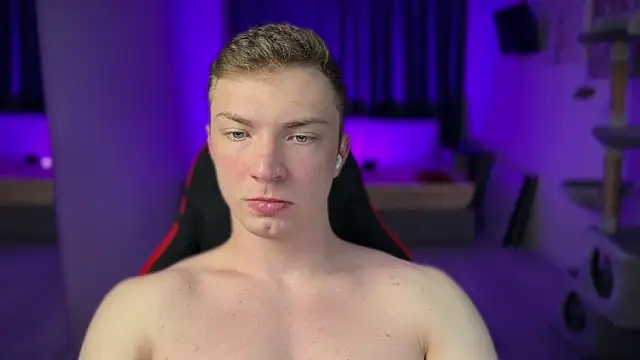 iron  chap online show from February 3, 2026, 7:08 pm