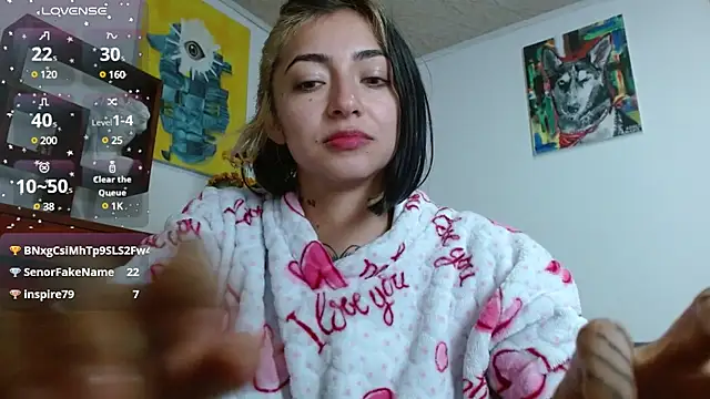 Snapshot of ZoeBakers_ chatting on February 25, 2025, 1:21 pm ZoeBakers online show from February 25, 2025, 1:21 pm