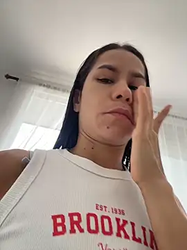 Snapshot of dominantandsubmissiveshow chatting on May 13, 2026, 3:30 pm dominantandsubmissiveshow online show from May 13, 2026, 3:30 pm