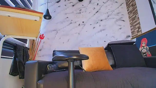 Sophie LittleS online show from March 21, 2026, 1:26 pm