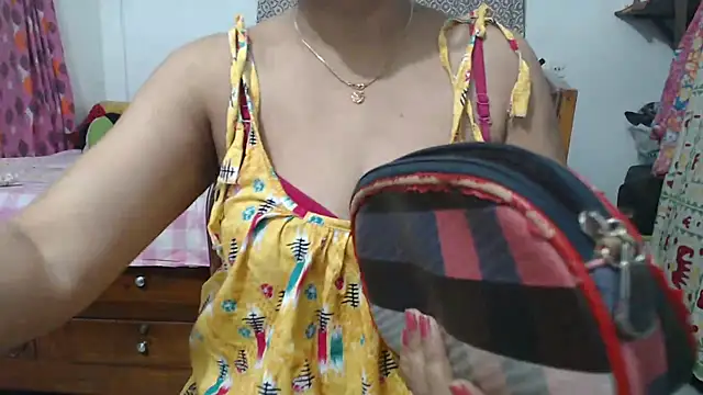 Snapshot of sexy_jaaan chatting on February 12, 2025, 6:40 pm sexy jaaan online show from February 12, 2025, 6:40 pm