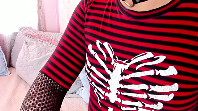 Satuurn  online show from January 25, 2025, 3:09 pm