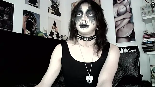 kiiler queen online show from June 7, 2026, 8:47 pm