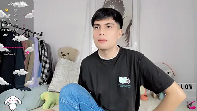 lucas cute online show from February 20, 2025, 6:35 pm