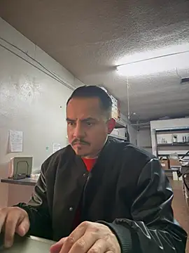 Snapshot of PeterGrandee chatting on March 3, 2025, 9:26 pm PeterGrandee online show from March 3, 2025, 9:26 pm