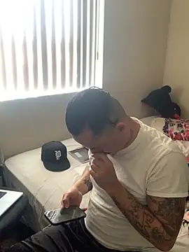 Snapshot of PeterGrandee chatting on September 22, 2025, 5:52 pm PeterGrandee online show from September 22, 2025, 5:52 pm