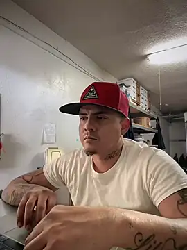 Snapshot of PeterGrandee chatting on December 4, 2024, 9:07 pm PeterGrandee online show from December 4, 2024, 9:07 pm