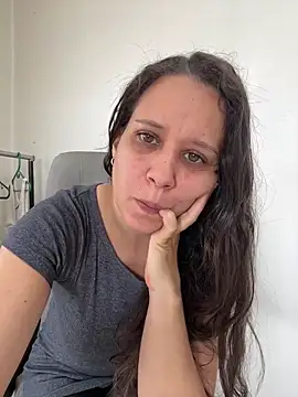 Snapshot of hotcookie28 chatting on February 15, 2026, 3:22 pm hotcookie28 online show from February 15, 2026, 3:22 pm