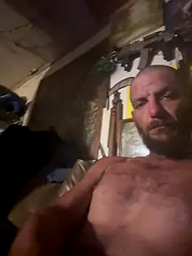 Snapshot of 420rickie420 chatting on October 17, 2025, 10:00 pm 420rickie420 online show from October 17, 2025, 10:00 pm