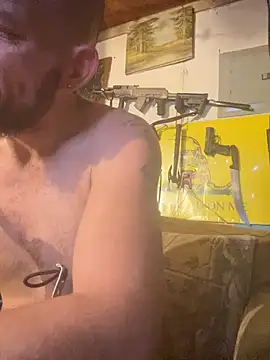 Snapshot of 420rickie420 chatting on December 24, 2024, 9:50 am 420rickie420 online show from December 24, 2024, 9:50 am