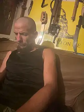 Snapshot of 420rickie420 chatting on March 18, 2025, 12:30 am 420rickie420 online show from March 18, 2025, 12:30 am