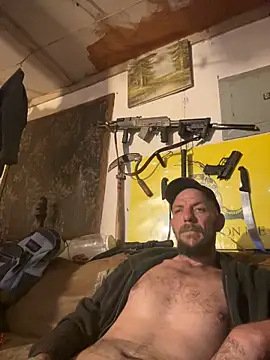 Snapshot of 420rickie420 chatting on December 23, 2024, 7:30 pm 420rickie420 online show from December 23, 2024, 7:30 pm