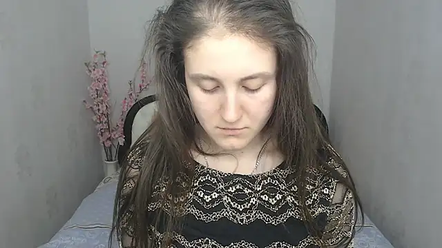 Snapshot of Holliy_Cooper chatting on February 27, 2025, 12:34 pm Holliy Cooper online show from February 27, 2025, 12:34 pm