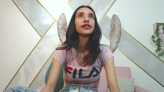 Snapshot of RoxanaCyrano_ chatting on February 20, 2025, 6:57 pm RoxanaCyrano online show from February 20, 2025, 6:57 pm