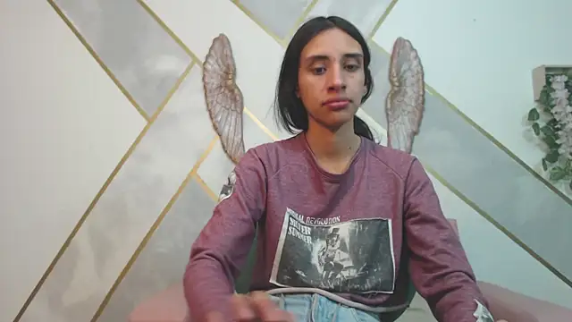 Snapshot of RoxanaCyrano_ chatting on February 25, 2025, 7:06 pm RoxanaCyrano online show from February 25, 2025, 7:06 pm