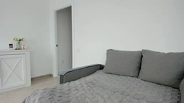  Anna Montana online show from November 14, 2025, 12:42 pm