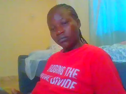 prettychic5 online show from April 6, 2026, 7:53 am