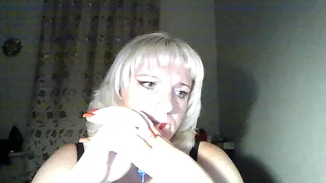 Snapshot of MeilomaWesa chatting on September 11, 2025, 8:53 pm MeilomaWesa online show from September 11, 2025, 8:53 pm