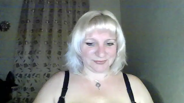 MeilomaWesa online show from October 19, 2025, 9:17 pm