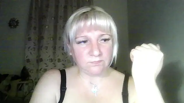 MeilomaWesa online show from January 14, 2026, 7:39 pm