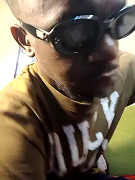 Snapshot of BIGDICKMULLAH chatting on February 20, 2026, 4:42 pm BIGDICKMULLAH online show from February 20, 2026, 4:42 pm