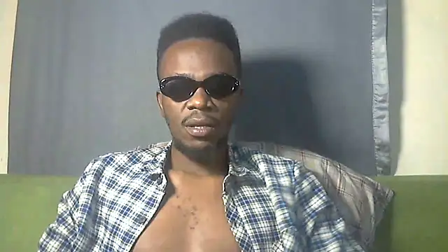 Snapshot of BIGDICKMULLAH chatting on February 12, 2026, 11:59 pm BIGDICKMULLAH online show from February 12, 2026, 11:59 pm