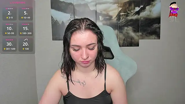 Snapshot of Sourr_Lollipop chatting on April 22, 2026, 12:39 am Sourr Lollipop online show from April 22, 2026, 12:39 am