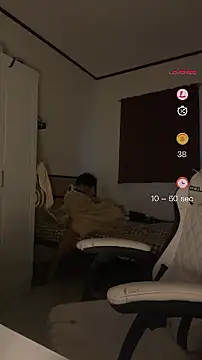 Plaxtique online show from January 10, 2026, 9:37 am