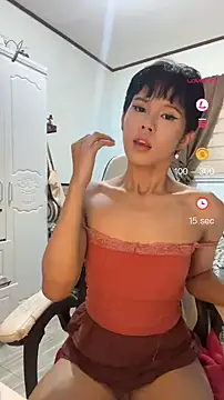 Plaxtique online show from January 11, 2026, 2:13 pm