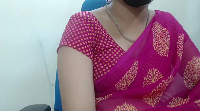 Lovely Siri 23 online show from March 19, 2025, 8:32 pm