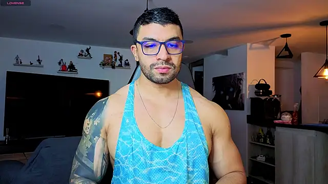 Snapshot of Michael_Diamond chatting on February 10, 2026, 3:05 am Michael Diamond online show from February 10, 2026, 3:05 am