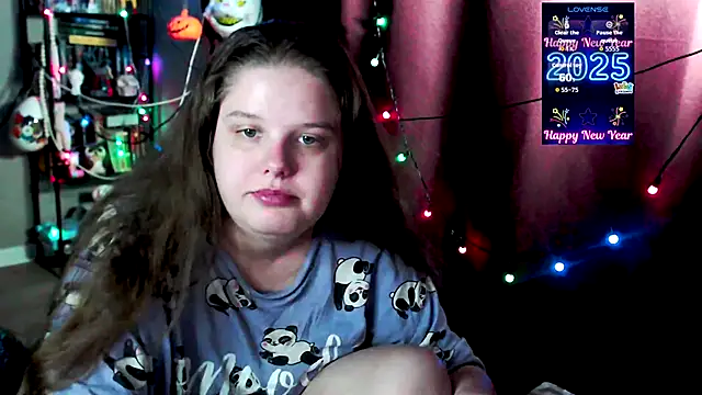 so cute777 online show from December 18, 2025, 9:40 pm