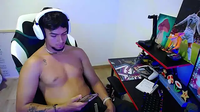 Snapshot of matias_bianco chatting on November 26, 2025, 6:46 am matias bianco online show from November 26, 2025, 6:46 am