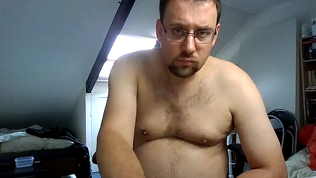 rdewaard81 online show from October 3, 2025, 12:06 pm