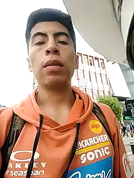 Snapshot of Alexander9827 chatting on January 10, 2025, 8:26 pm Alexander9827 online show from January 10, 2025, 8:26 pm